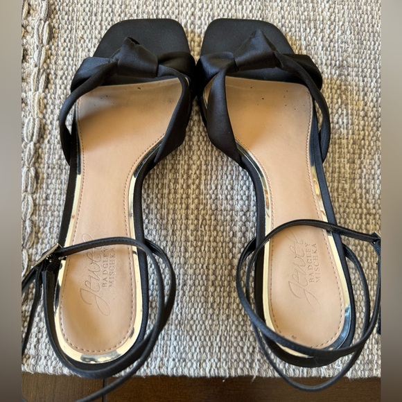 Badgely Mischka black heels - Picture 3 of 4